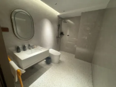 藝龍壹棠酒店（仙居客運中心店）