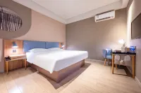 Home Inn Neo (Mianyang Santai Oriental Times Square Tongchuan Ancient City Branch) Hotels in Santai