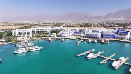 Hyatt Regency Aqaba Ayla Resort Отели в г. Акаба