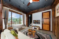 Lubian Jiushan Banshui Boutique Hostel Hotels in Liping