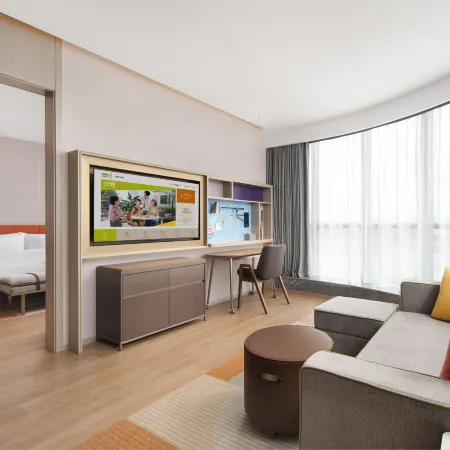 Home2 Suites by Hilton Xinjiang Yining โรงแรมในอี้หนิง