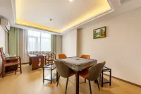Nanye Cincma Hotel