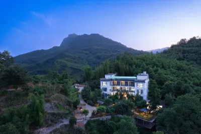 qingtongyusheng Hotels near Nanmu Brook