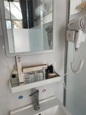 Huma Seven Days Express Hotel