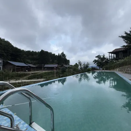 Yunyin Courtyard