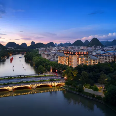Immersing Hotel (Guilin Liangjiang Sihu Dongxi Lane) Отели рядом с достопримечательностью «Древние южные ворота»