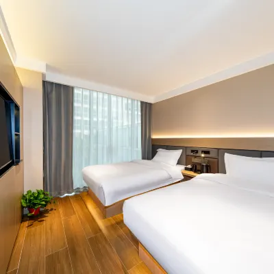 Taiji Hotel (Beijing Guomao Subway Station Branch) Hotels near Cbd Chengshi Forest Park