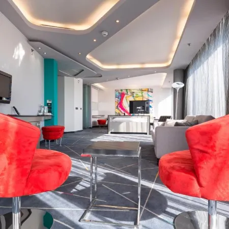 Nobel Zira Hotel