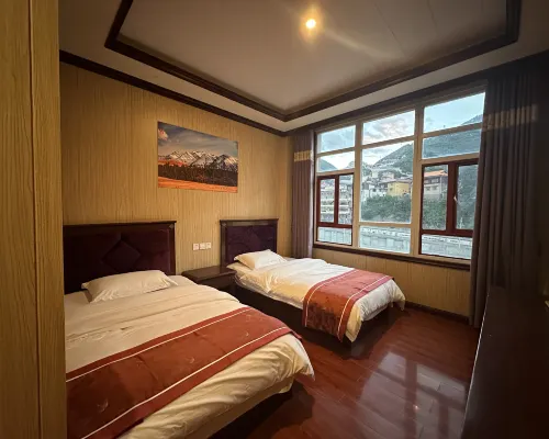 Xueyu Kangbahong Hotel Hotels in Xinlong