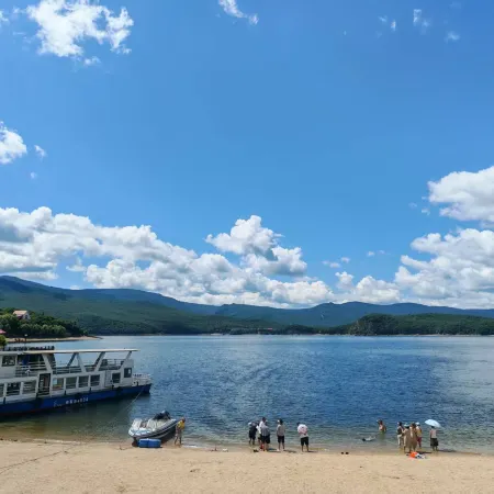 Jucaiwan Hotel (Jingpo Lake Scenic Area Branch)