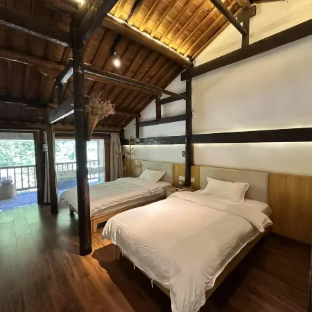 Xiuning Wuli Homeland Scenic B&B