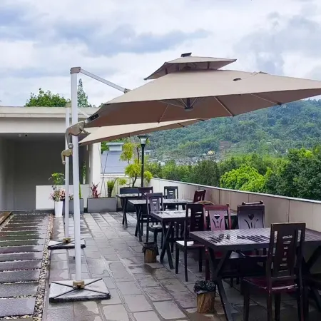 Ya'an Yinqi Guquan Homestay (Zhougong Mountain Tourist Resort)