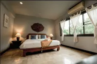 Lanna Oriental Mae Rim - balcony