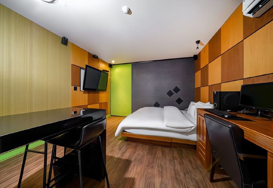 3. 게리쿠퍼호텔..