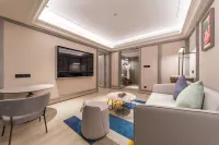 Zhangjiajie  Mercure Hotel Hotels in 72 Wonder Tower/Dayong Ancient City