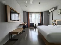 heju Hotel Hotels near Bijiang Natural Bridge Scenic Area