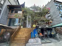 Onshore Music Viewing Homestay (Furong Town Great Waterfall Store)