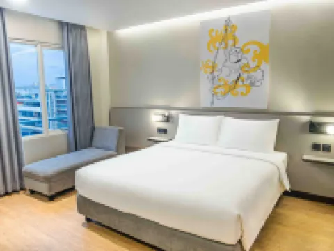 Yello Hotel Samarinda サマリンダのホテル