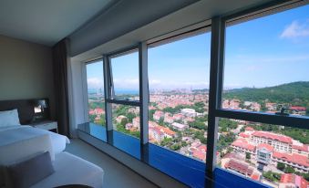Qingdao Haiyi Sailing Hotel