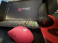 Zhuowei E-Sports Hotel (Dingtao Jinghu Square Bus Station)