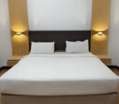 BAY RESORT CONDOMINIUM@IMPERIAL SUITES DIAMOND TOWER