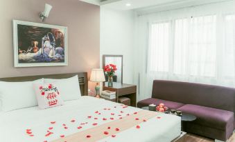 Moon Hotel 3 Pham Tuan Tai