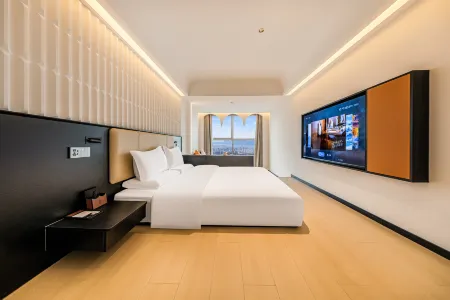 Young Light Hotel Отели рядом с достопримечательностью «Kunming University (West to Kunming Soil and Fertilizer Workstation)»