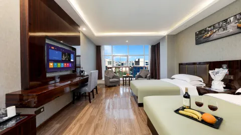 LHW Civil Aviation MHD Hotel (Lanzhou Zhongchuan Airport) in Gaolan