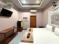 เดอะไนน์เบดแอนด์เรสเตอรอง