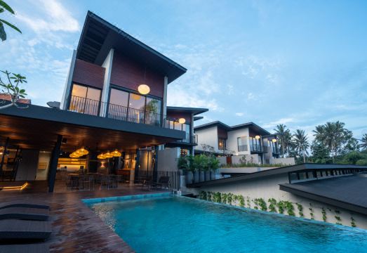 우마한 우붓 객실 인테리어