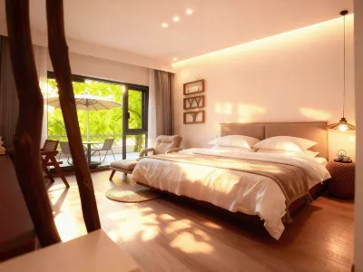 Lushan Mountain and Time Homestay Hotels near Lushan Donglin Canyon