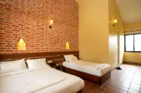 Badreni Jungle Resort