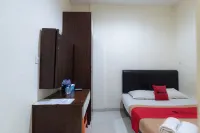 RedDoorz @ Nagoya Indah Batam - 2-Star