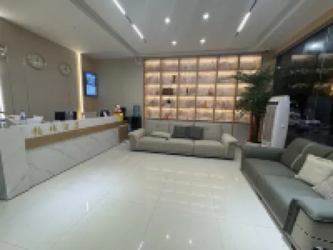 Guangnan Bowei Hotel