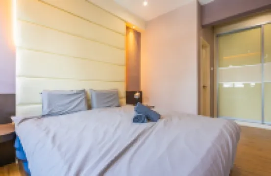 E-Tiara Serviced Apartment by Favspace