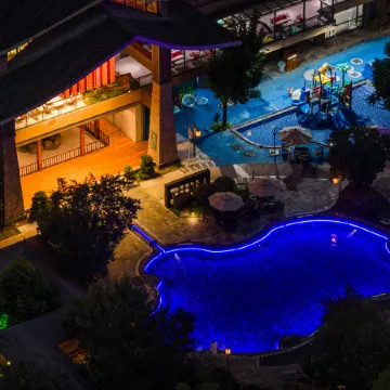 Emei Mountain ROYAL·Yuzquan Bay Hot Spring Hotel