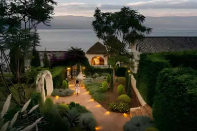 大理牧心堡·VILLA懸崖海景度假莊園（洱海文筆村店） 大理白族洞經古樂附近的飯店