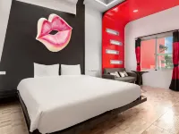 Kenting Hemingway Hotels near Dajianshan