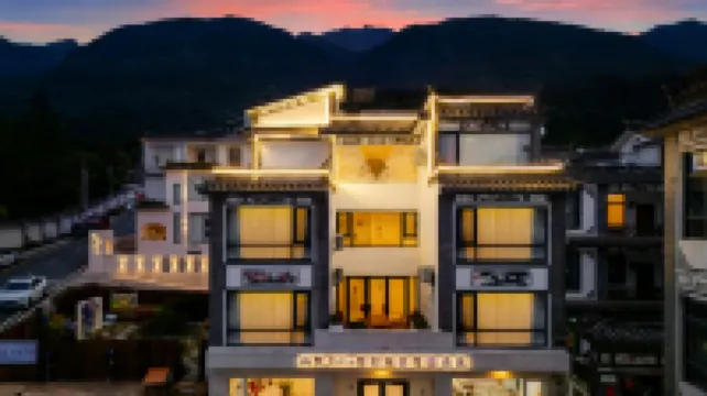 Mountain and Sea Pavilion•Yu Meng 360° Cang'er Moon Sea View Resort Private Villa under the clouds Deshengmen周辺のホテル