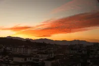 LiJiang Old Town Xiyu Shandu hotel, Free Coffee,Ice cube,Fitness Center,Self-service Laundry &Drying - رومانسي