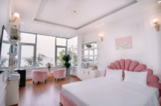 Ha Thanh Lake View Hotels near West Lake