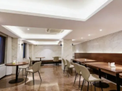 โรงแรมโย่วหนิง หนิงป่อ (พื้นที่การค้าจตุรัสเทียนยี้) โรงแรมในหนิงป่อ