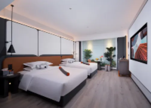 DoAland V Hotel (Huangshan Tunxi Old Street Branch) Hotels in Huangshan City