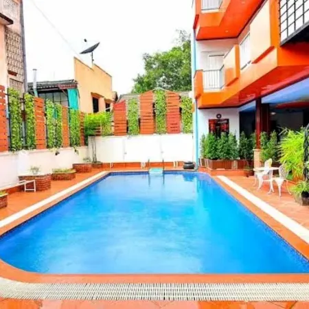 Vientiane Ruby Riverside Hotel & Hostel