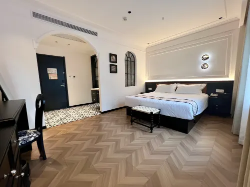 How Easy Hotel Fuyang (Wanda Plaza)