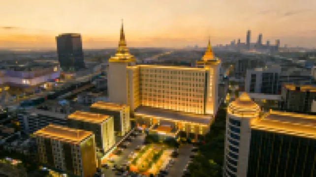 GreenTree Slow Trip Grand Hotel (Bayi Square First Affiliated Hospital) Отели в г. 