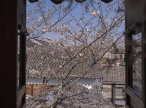 Zhujiajiao Jingting Inn