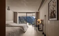 YMUS·ANANDA Hot Spring Healing Retreat