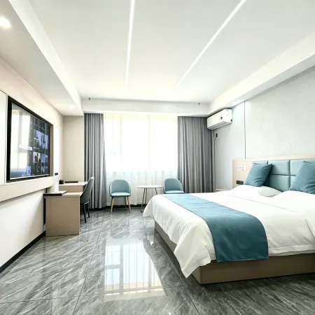 Qitai Jinmailang Hotel (First People's Hospital)