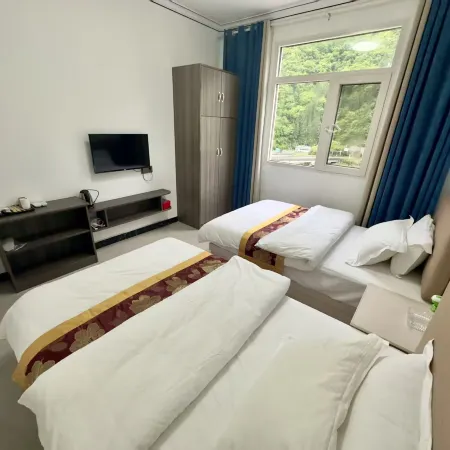 San Yuetian Farm Stay (Chaotianhou Scenic Area)